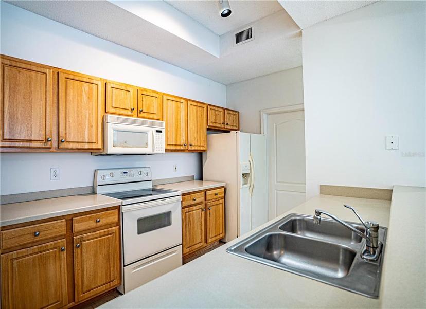 Picture of 12220 Wild Iris Way Unit 110, Orlando FL 32837