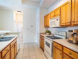 Picture of 12220 Wild Iris Way Unit 110, Orlando, FL 32837