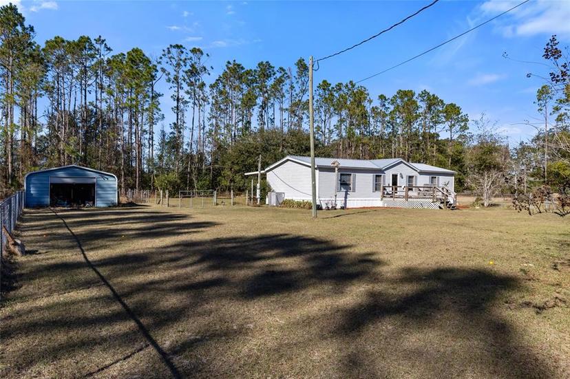 Picture of 1819 SW County Road 341, Bell FL 32619