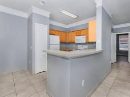 Picture of 8848 Villa View Unit 106, Orlando, FL 32821