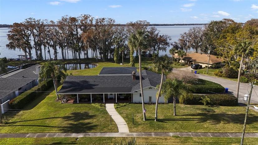 Picture of 1401 Lake Shore Boulevard, Tavares FL 32778