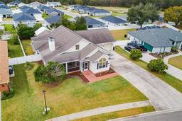 Picture of 587 Hunters Run Boulevard, Lakeland, FL 33809