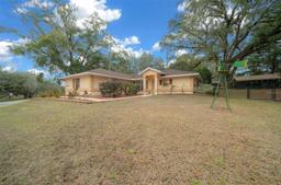 Picture of 13588 SW 105Th Place, Dunnellon, FL 34432