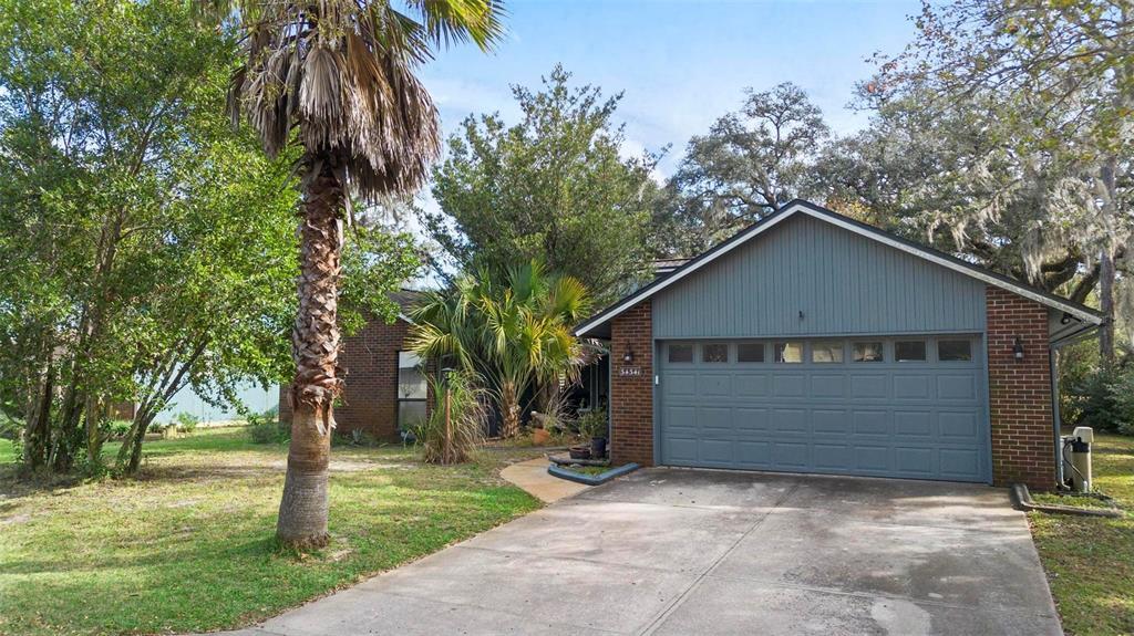 Picture of 34341 Whispering Oaks Boulevard, Dade City, FL 33523