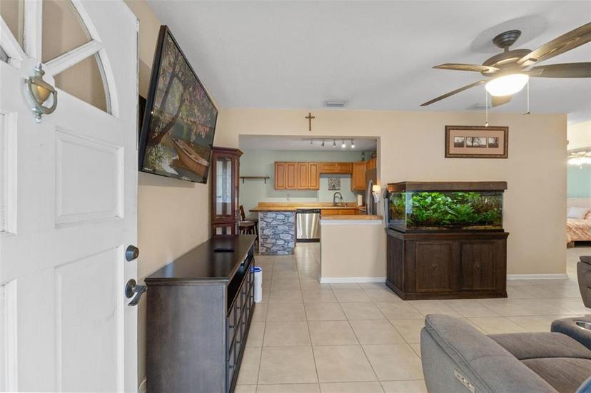 Picture of 2846 State Road 590, Clearwater FL 33759