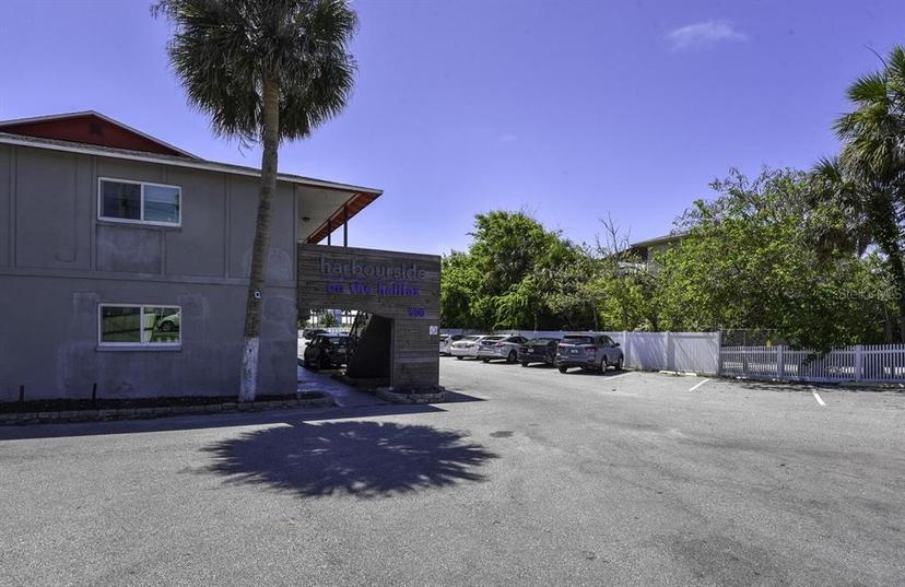 Picture of 900 S Peninsula Drive Unit 102, Daytona Beach FL 32118