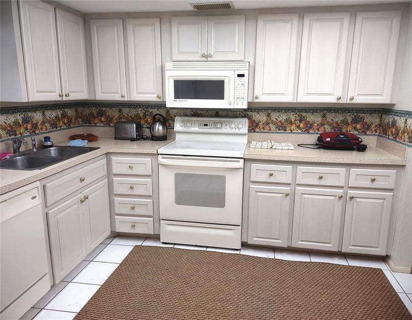 Picture of 6440 Mourning Dove Drive Unit 101, Bradenton FL 34210