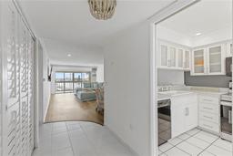 Picture of 105 Island Way Unit 146, Clearwater, FL 33767