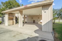 Picture of 3966 Oak Loop Unit 13, Mulberry, FL 33860