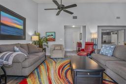 Picture of 3966 Oak Loop Unit 13, Mulberry, FL 33860