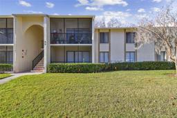 Picture of 1433 Pine Glen Place Unit D1, Tarpon Springs, FL 34688