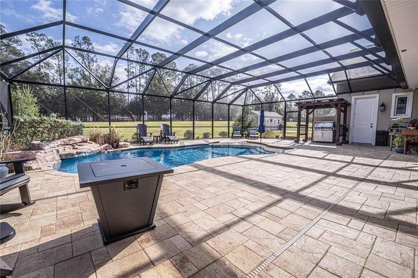 Picture of 41516 Saddle Ridge Ln, Weirsdale FL 32195