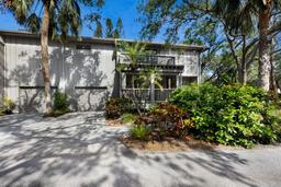 Picture of 1479 Landings Circle Unit 41, Sarasota, FL 34231