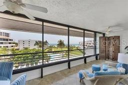 Picture of 1465 Gulf Of Mexico Drive Unit 402, Longboat Key, FL 34228