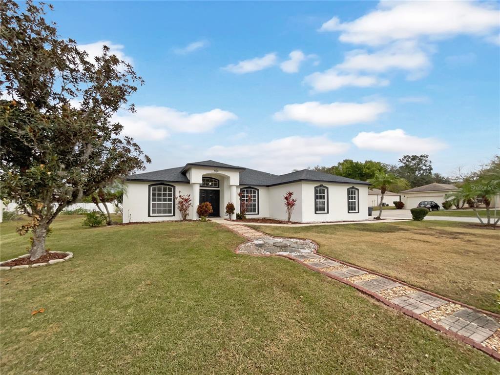 Picture of 2869 Blush Drive, Lakeland, FL 33813