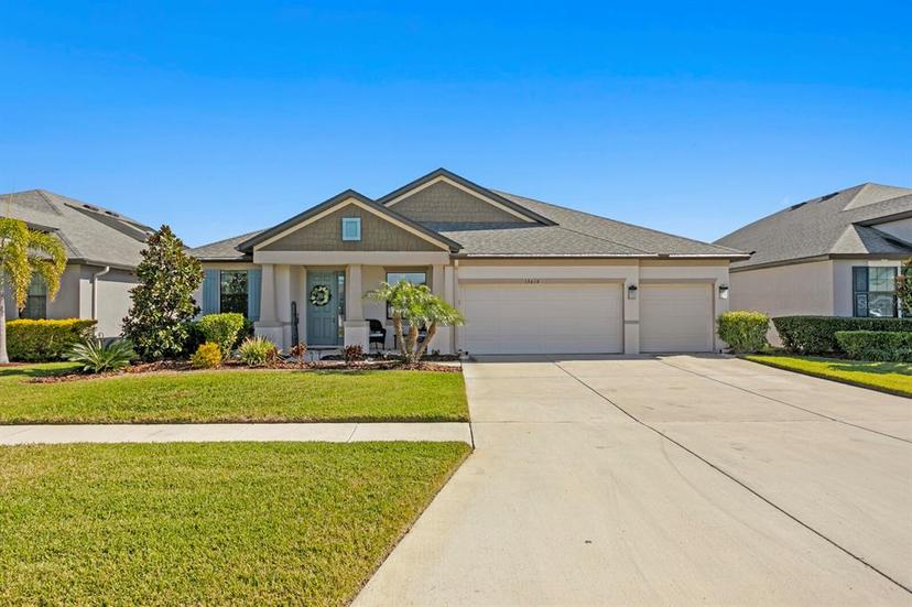 Picture of 13614 Tonya Anne Drive, Riverview FL 33579