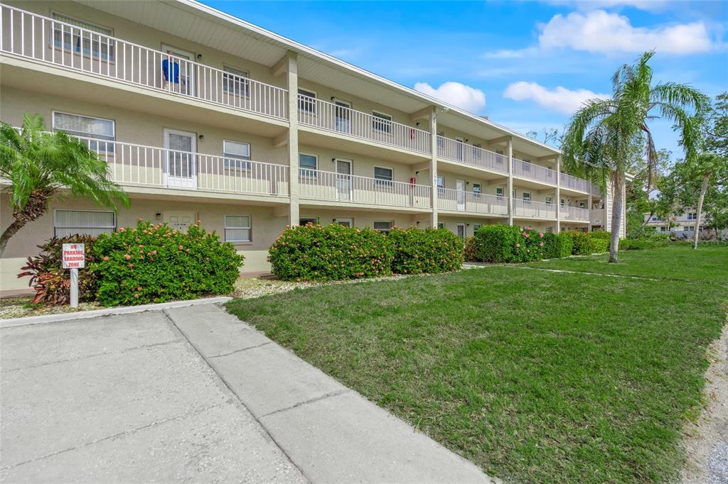 Picture of 3987 Maceachen Blvd Unit 133, Sarasota, FL 34233