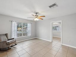 Picture of 6509 S West Shore Circle, Tampa, FL 33616