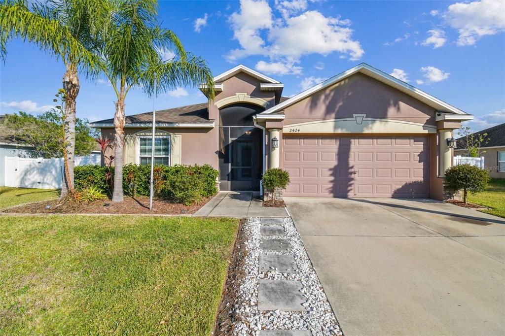 Picture of 2424 Dakota Rock Drive, Ruskin, FL 33570