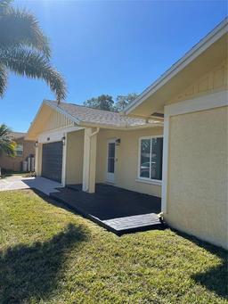 Picture of 1010 Mainsail Way, Palm Harbor, FL 34685