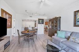 Picture of 345 Bayshore Boulevard Unit 706, Tampa, FL 33606