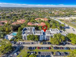 Picture of 711 N Pine Island Road Unit 406, Plantation, FL 33324