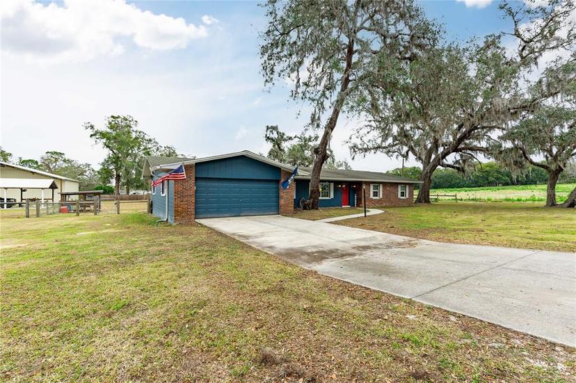 Picture of 36441 Lake Pasadena Road, Dade City FL 33525