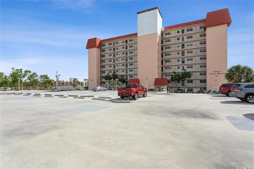 Picture of 244 Saint Augustine Avenue Unit 107, Venice FL 34285