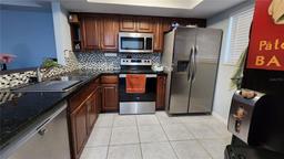 Picture of 3606 Beneva Road Unit 502, Sarasota, FL 34232