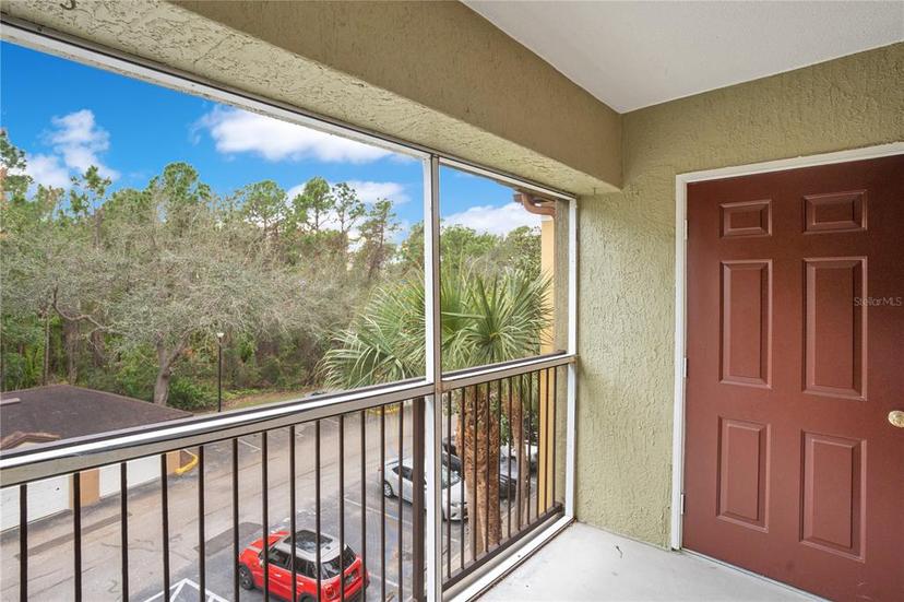 Picture of 814 Crest Pines Drive Unit 937, Orlando FL 32828