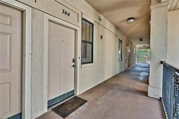 Picture of 1418 NW 3Rd Avenue Unit 304, Gainesville, FL 32603