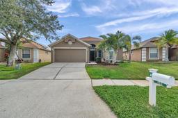 Picture of 822 Addison Drive Ne, St Petersburg, FL 33716