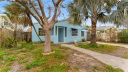 Picture of 154 146Th Avenue E, Madeira Beach, FL 33708