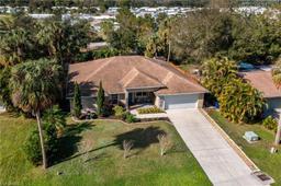 Picture of 1575 Sunkist Way, Fort Myers, FL 33905