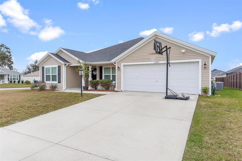 Picture of 11272 Stewart Loop, Oxford FL 34484