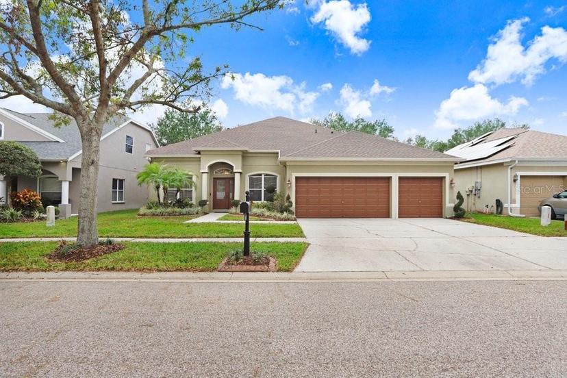 Picture of 11807 Summer Springs Drive, Riverview FL 33579