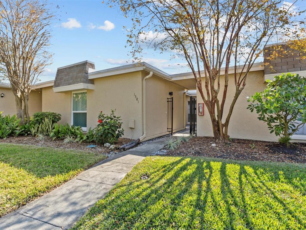 Picture of 1581 Amberlea Drive S, Dunedin, FL 34698