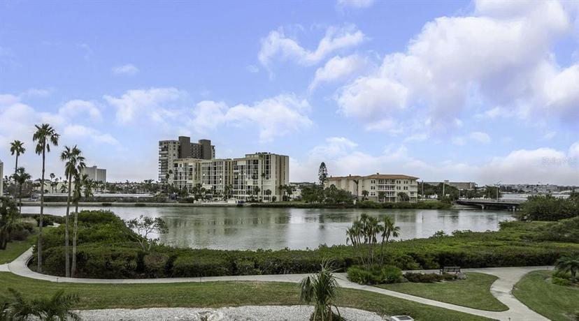 Picture of 7893 Sailboat Key Boulevard S Unit 304, South Pasadena FL 33707