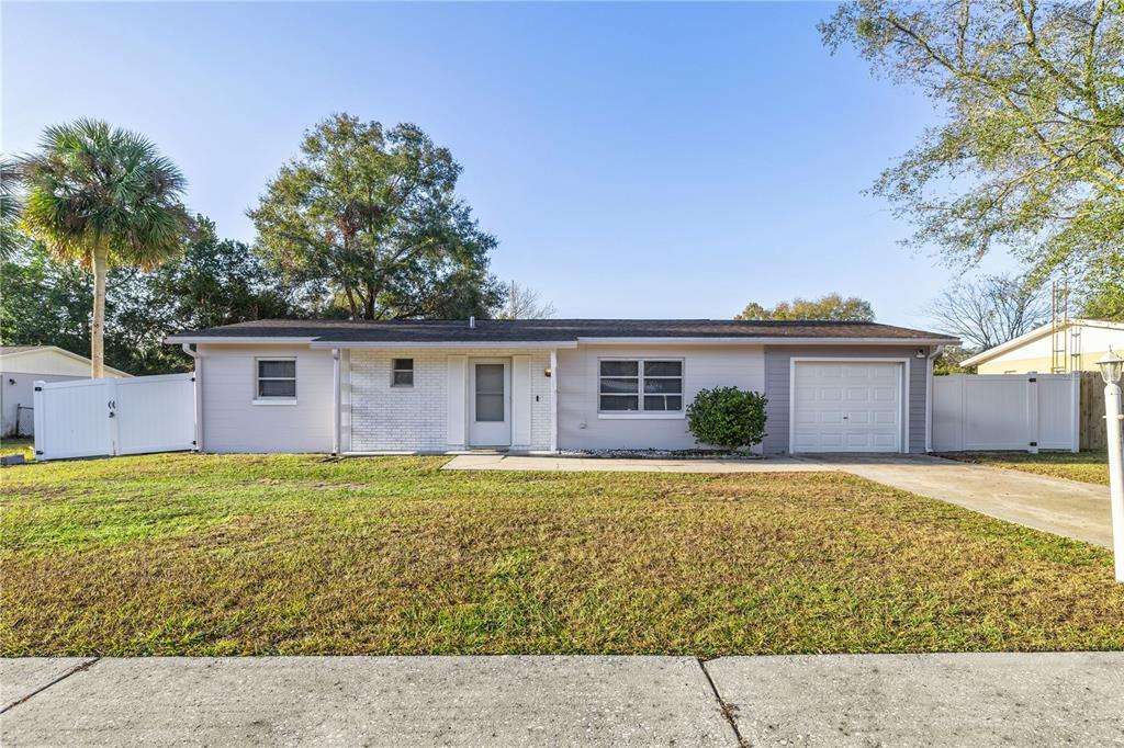 Picture of 14470 SW 34Th Terrace Road, Ocala, FL 34473