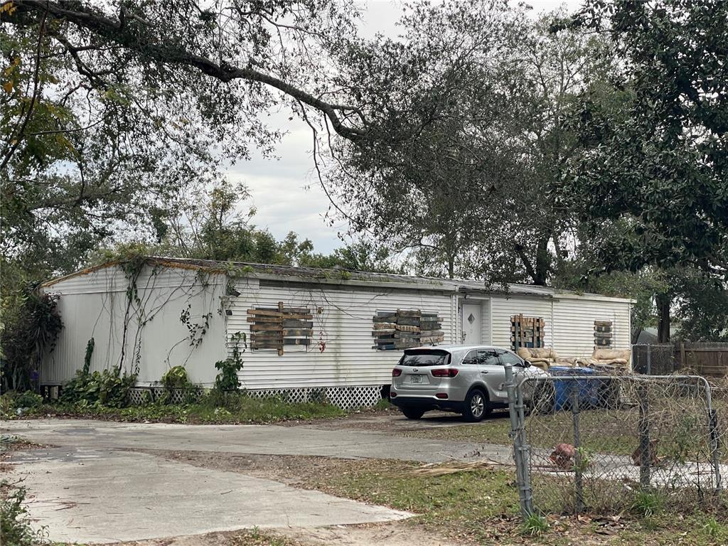 Picture of 509 W Tennessee Avenue, Seffner, FL 33584