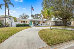 Picture of 246 43Rd Avenue Ne, St Petersburg, FL 33703