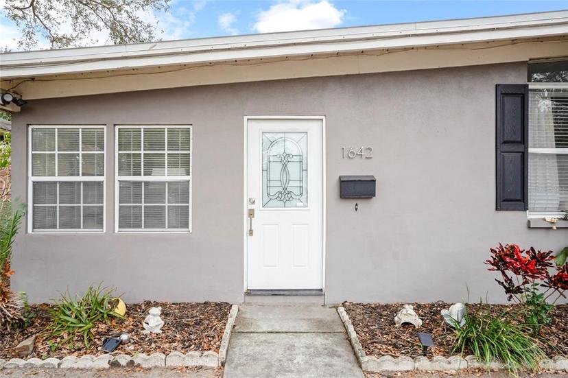 Picture of 1642 49Th Avenue N, St Petersburg FL 33714