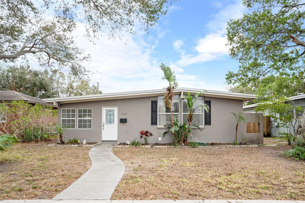 Picture of 1642 49Th Avenue N, St Petersburg, FL 33714