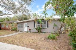 Picture of 1642 49Th Avenue N, St Petersburg, FL 33714