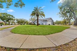 Picture of 1383 Glengarry Drive, Palm Harbor, FL 34684