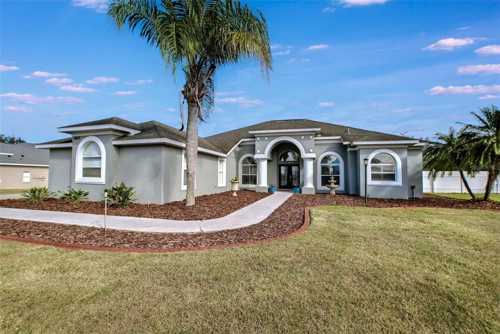 Picture of 9413 Swift Creek Circle, Dover, FL 33527