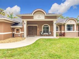 Picture of 610 9Th Street Nw, Naples, FL 34120