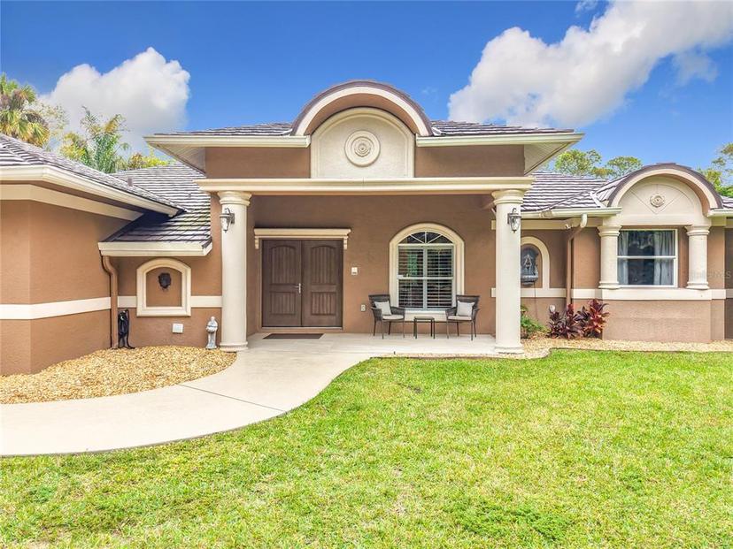 Picture of 610 9Th Street Nw, Naples FL 34120