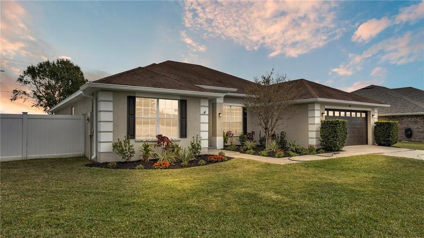 Picture of 1570 Doves View Circle, Auburndale FL 33823