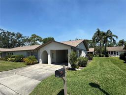 Picture of 1553 Stewart Drive Unit 513, Sarasota, FL 34232